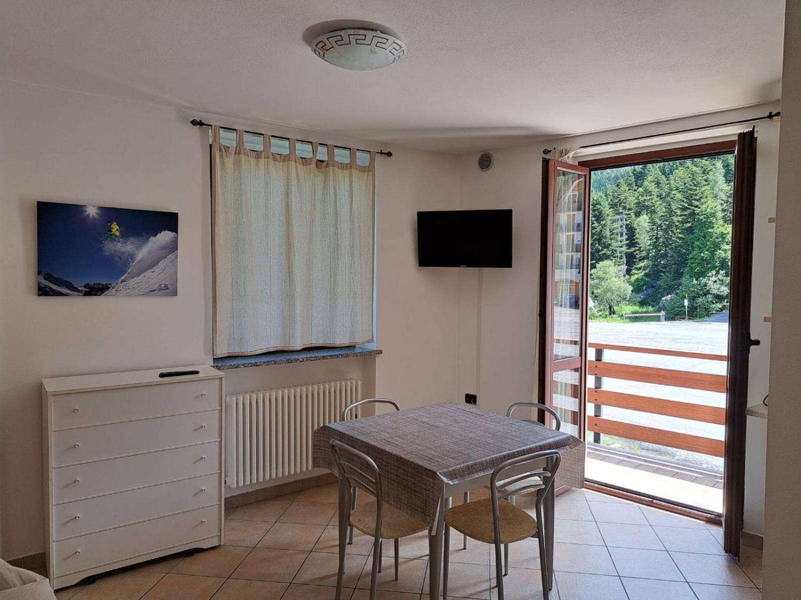 Ferienwohnung Zona Portici Prato Nevoso Exterior foto